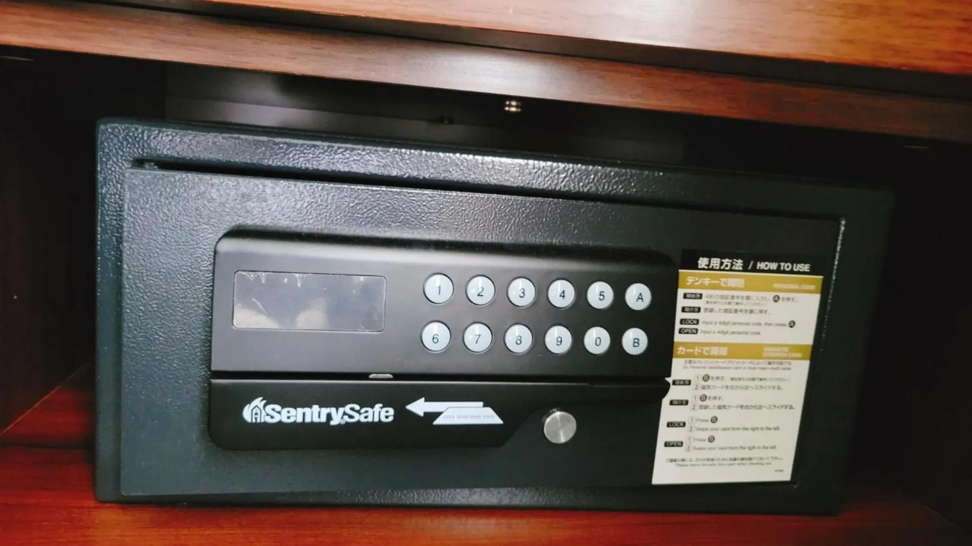 Noku Osaka - Vacation Stay 11081V מלון